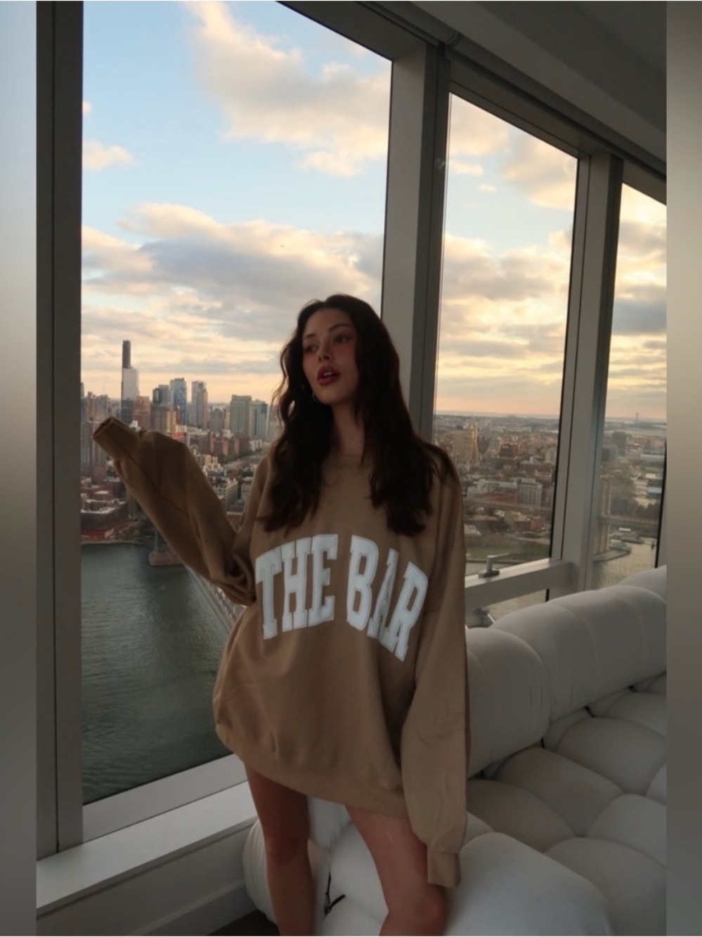 The Bar Sweatshirt Beige L
